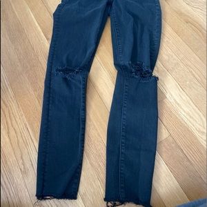 size 2 black american eagle jeans